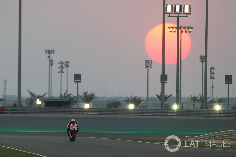 Lorenzo Savadori, Milwaukee Aprilia