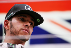 Race winner Lewis Hamilton, Mercedes AMG F1 on the podium