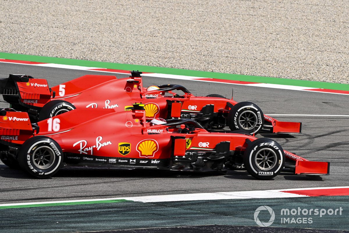 Sebastian Vettel, Ferrari SF1000, memimpin Charles Leclerc, Ferrari SF1000