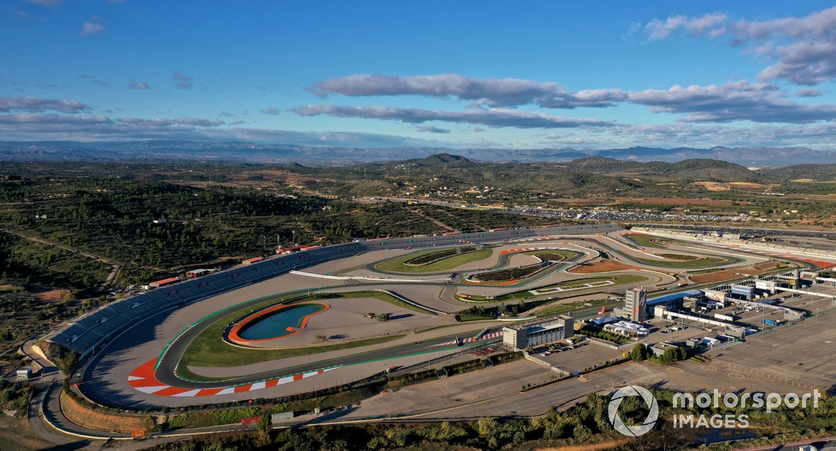 Circuit Ricardo Tormo in Valencia mit der Abkürzung für die Formel E (Bildmitte)