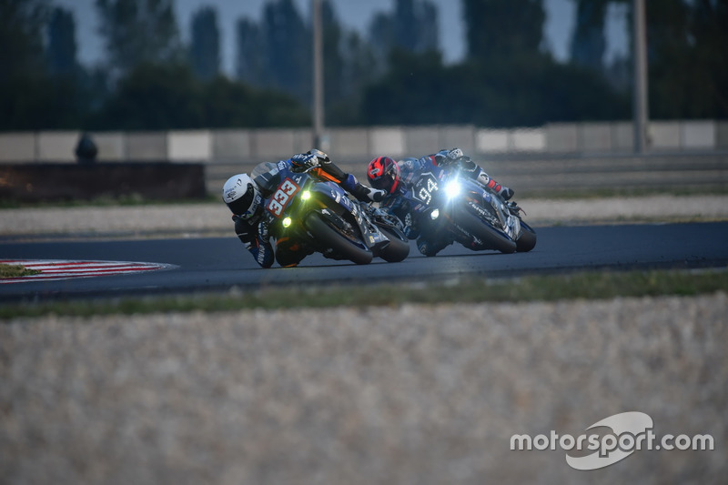 Platz 6 / 2. Superstock – Weltmeister: #333 – Yamaha Viltais Experience – Florian Alt, Bastien Mackels, Axel Maurin