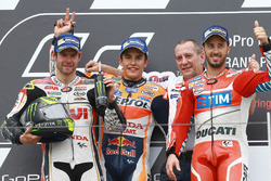 Podio: il vincitore Marc Marquez, Repsol Honda Team, secondo Cal Crutchlow, Team LCR Honda, terzo An