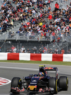 Carlos Sainz Jr., Scuderia Toro Rosso STR11