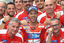 Переможець гонки Андреа Довіціозо, Ducati Team