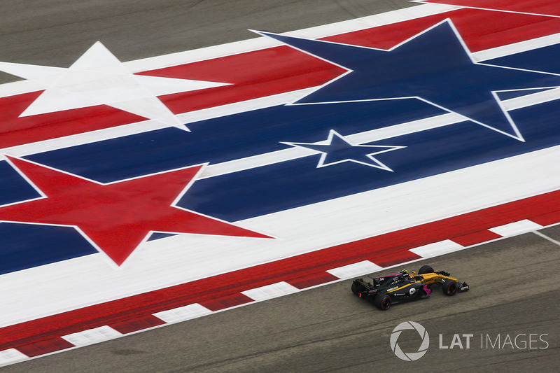 Карлос Сайнс-мол., Renault Sport F1 Team RS17