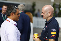 Juan Pablo Montoya ve Adrian Newey,
