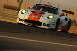 #86 Gulf Racing Porsche 911 RSR: Michael WainwrightI, Ben Barker, Nick Foster