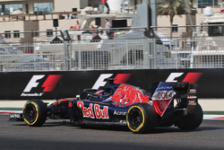 Daniil Kvyat, Scuderia Toro Rosso STR11 met de Halo