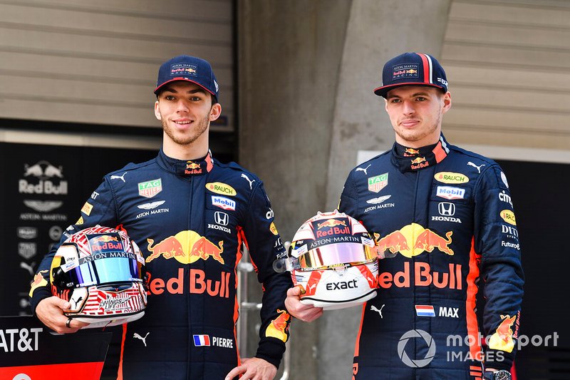 Pierre Gasly, Red Bull Racing and Max Verstappen, Red Bull Racing with Mobil for 1000th race