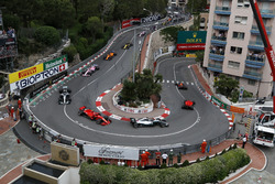 Даніель Ріккардо, Red Bull Racing RB14, лідирує