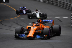 Stoffel Vandoorne, McLaren MCL33