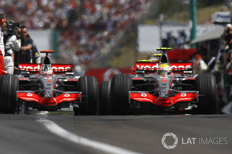 Sus compañeros de equipo: 1º Fernando Alonso