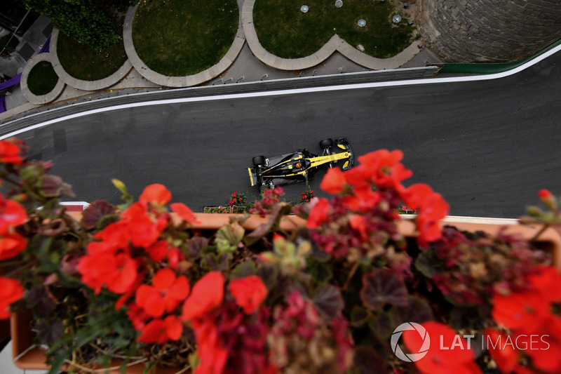 Carlos Sainz Jr., Renault Sport F1 Team R.S. 18