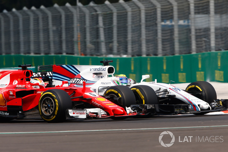 Sebastian Vettel, Ferrari SF70H, Felipe Massa, Williams FW40