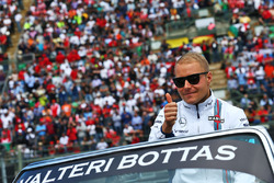 Valtteri Bottas, Williams on the drivers parade