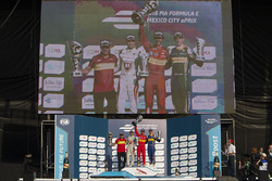 Podio: Ganador Lucas di Grassi, ABT Schaeffler Audi Sport, segundo lugar Jérôme d'Ambrosio, Dragon