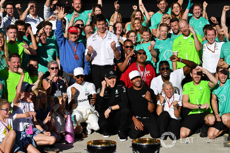 Льіюс Хемілтон, Mercedes AMG F1, Кармен Локхарт, Валттері Боттас, Mercedes AMG F1, Ніколас Хемілтон
