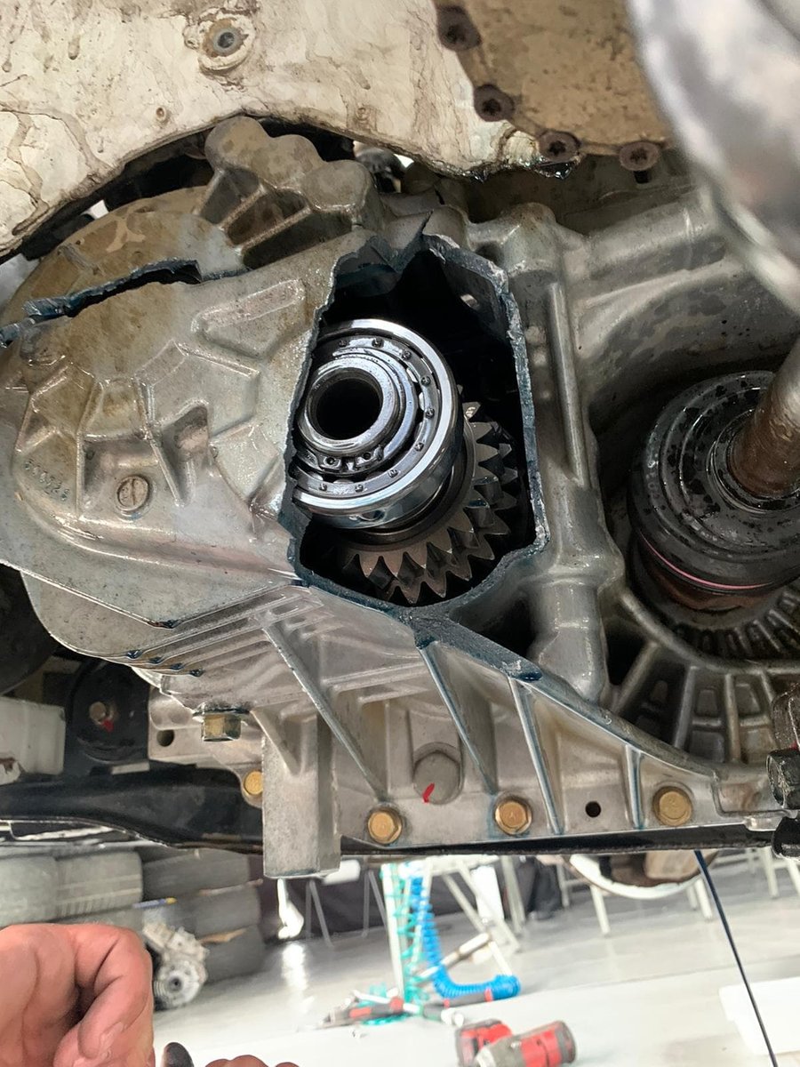 Broken gearbox