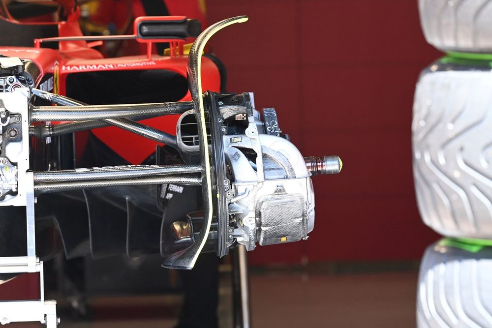 Ferrari SF-23 detalle del freno delantero