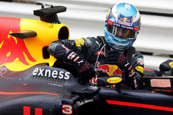 Daniel Ricciardo, Red Bull Racing, im Parc Fermé