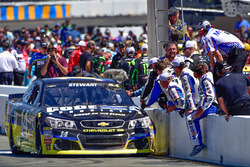 Sieger Tony Stewart, Stewart-Haas Racing, Chevrolet