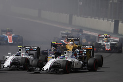 Felipe Massa, Williams FW38 Mercedes, Valtteri Bottas, Williams FW38 Mercedes, Carlos Sainz Jr., Scu