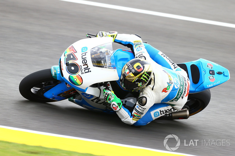 Pol Espargaro menjadi juara dunia Moto2 2013 dengan sasis Kalex.