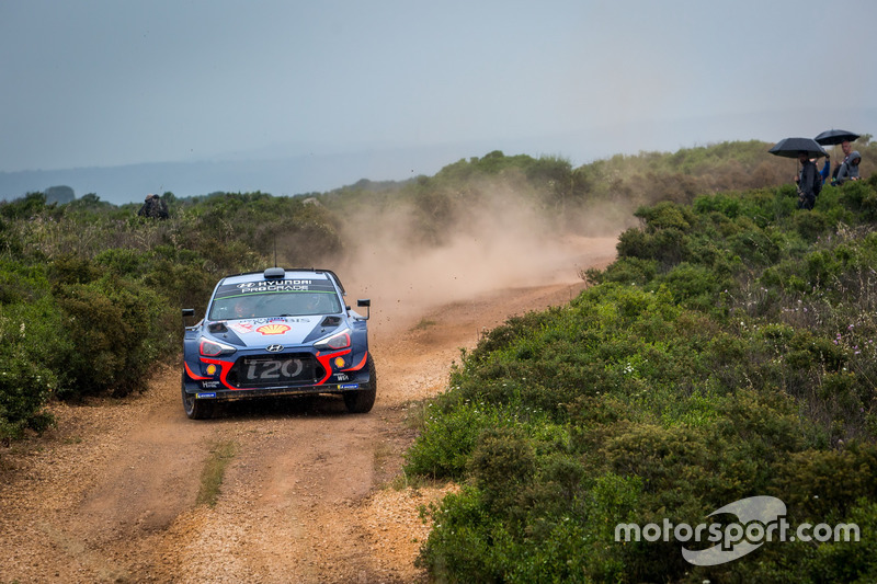 Thierry Neuville, Nicolas Gilsoul, Hyundai Motorsport Hyundai i20 Coupe WRC