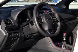 Subaru WRX STI, abitacolo