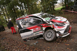 The car of Juho Hänninen, Kaj Lindström, Toyota Yaris WRC, Toyota Racing after the crash