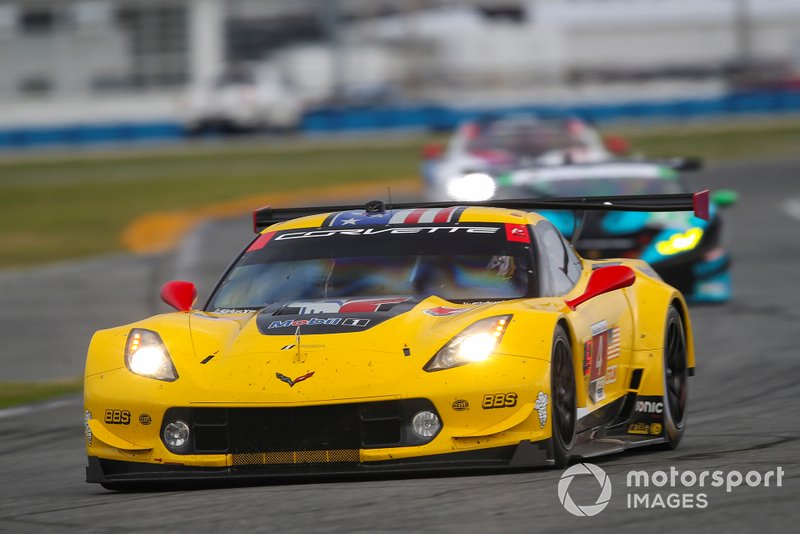 #4 Corvette Racing Corvette C7.R, GTLM: Oliver Gavin, Tommy Milner, Marcel Fassler