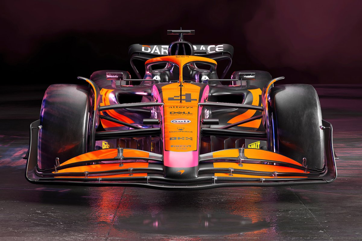 La livrea della McLaren MCL36 a Singapore