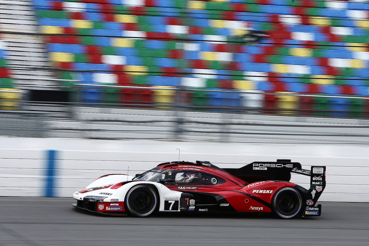 La Porsche #7 lors des essais à Daytona.