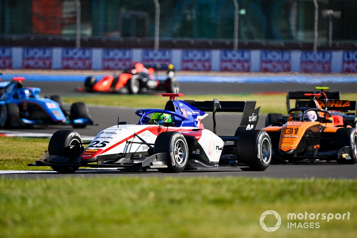 David Schumacher, Charouz Racing System and Sophia Flörsch, Campos Racing