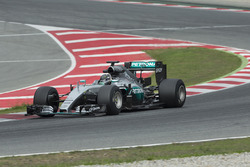 Nico Rosberg, Mercedes F1 Team, mit Pirelli-Reifen für 2017
