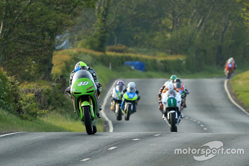 Pencinta balap, khususnya road racing, kembali tidak akan bisa menyaksikan keseruan event klasik North West 200 pada 2021 gara-gara pandemi Covid-19.