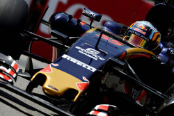 Carlos Sainz Jr., Scuderia Toro Rosso STR11