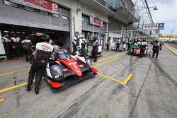 #5 Toyota Racing Toyota TS050 Hybrid: Anthony Davidson, Sébastien Buemi, Kazuki Nakajima