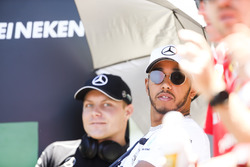 Valtteri Bottas, Mercedes AMG F1, Lewis Hamilton, Mercedes AMG F1