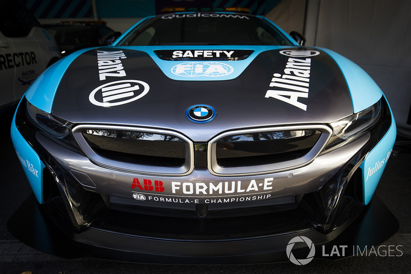 BMW i8 Safety car