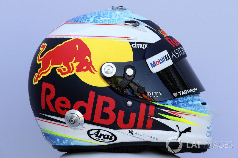 Casco de Daniel Ricciardo, Red Bull Racing