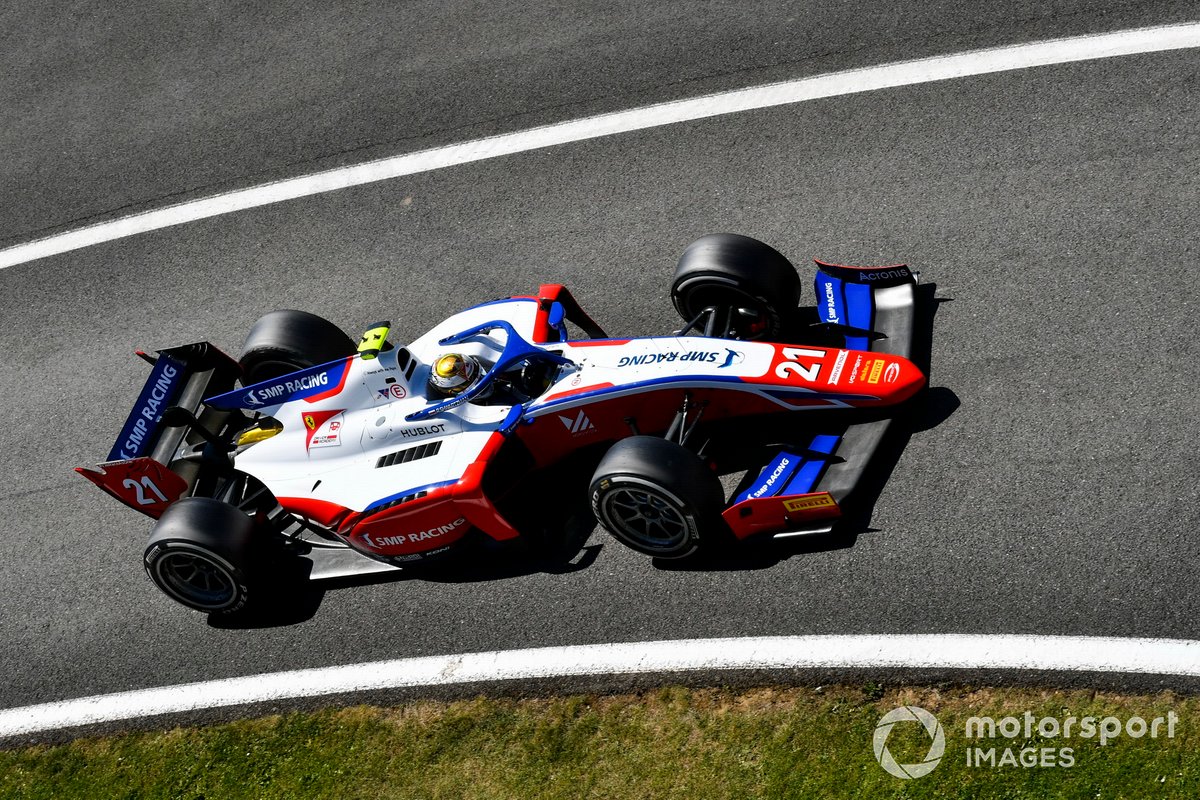 Pembalap muda Tim Prema Racing, Robert Shwartzman, tampil impresif dalam musim debutnya di ajang F2 pada 2020.