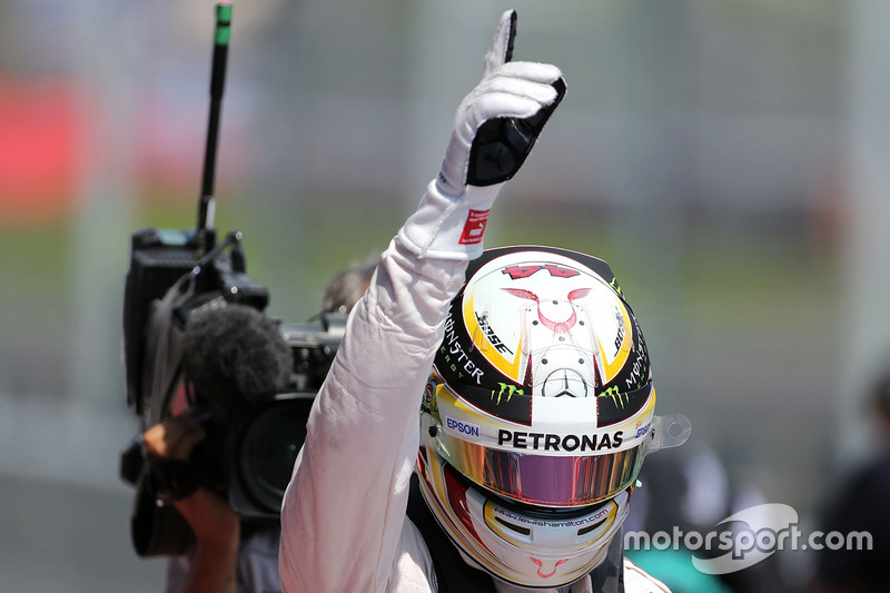 Поул-позиція Льюїс Хемілтон, Mercedes AMG F1 Team