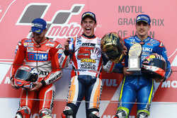 Podium: racewinnaar Marc Marquez, Repsol Honda Team, tweede plaats Andrea Dovizioso, Ducati Team, de