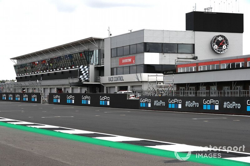 Silverstone pit