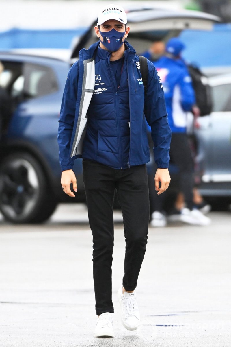 Nicholas Latifi, Williams tiba di trek