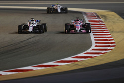 Lance Stroll, Williams FW41 Mercedes, Sergio Perez, Force India VJM11 Mercedes, Sergey Sirotkin, Williams FW41 Mercedes
