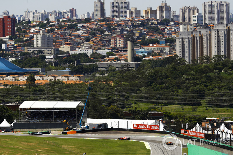 Valtteri Bottas, Mercedes AMG F1 W08, Kimi Raikkonen, Ferrari SF70H, Max Verstappen, Red Bull Racing RB13
