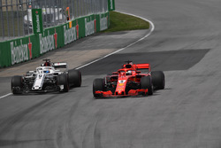 Sebastian Vettel, Ferrari SF71H en Marcus Ericsson, Sauber C37