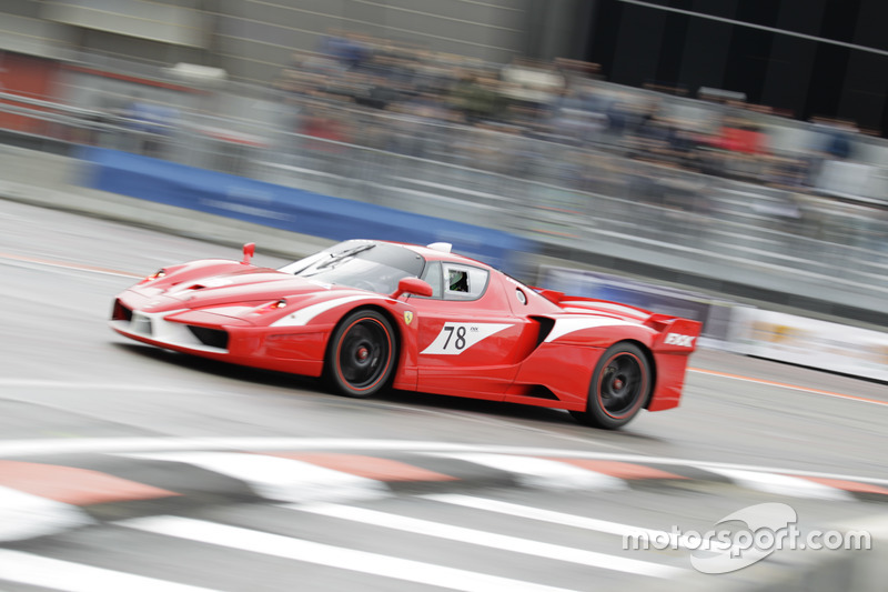 Esibizione Ferrari FXX
